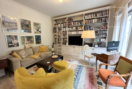 67 sqm 1-bedroom apartment with terrace and garden access in District I, Víziváros