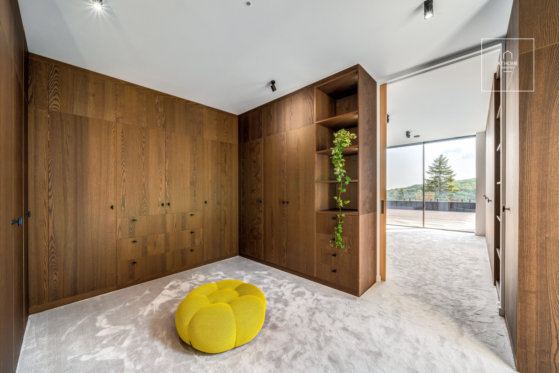 Exkluzív, újépítésű medencés családi ház 12. kerület, Budapest