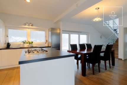 Lovely family house for sale Budapest, district 12, Széchenyihegy