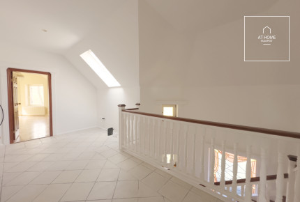 Stellar detached house for rent  II/A. district, Remetekertváros