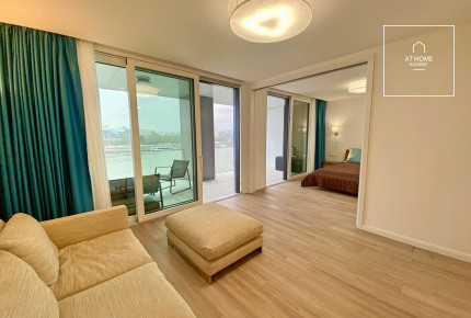 Panoramic  1-Bedroom Apartment with Danube view for rent in district IX