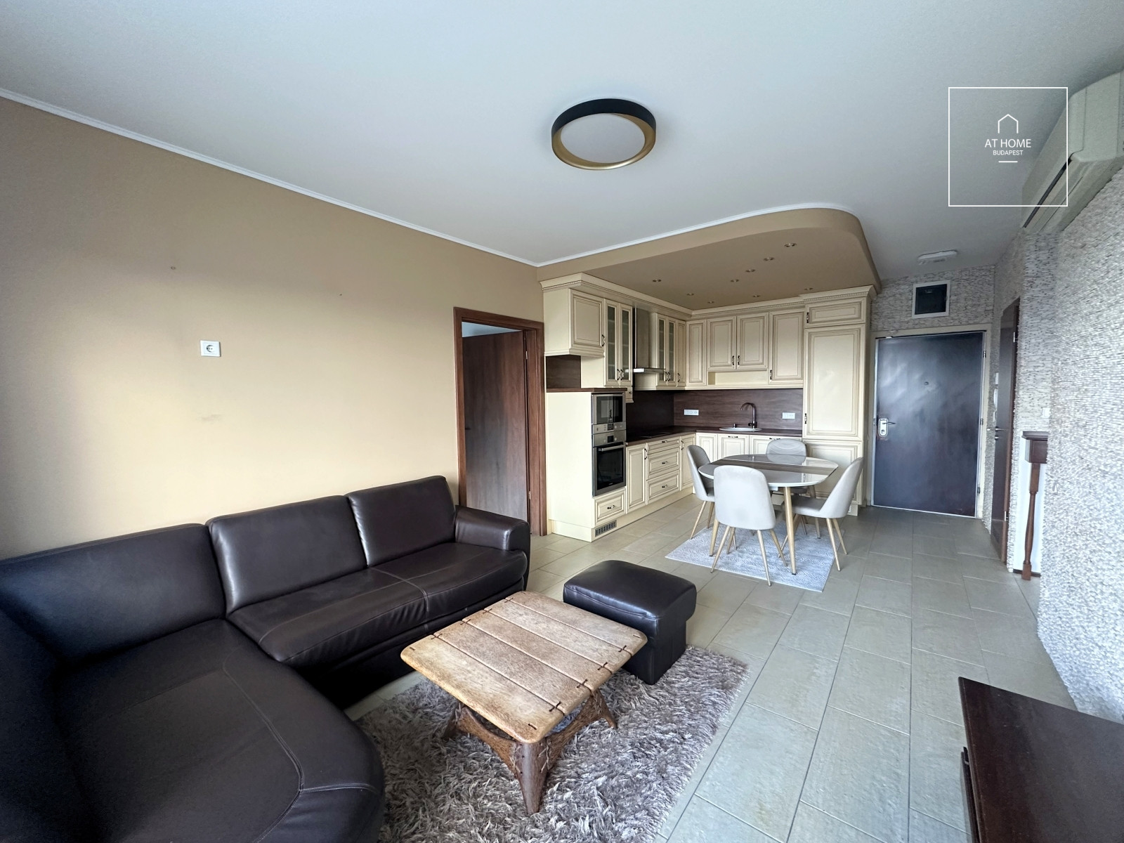 Premium two-bedroom apartment for rent in the 13th district of Budapest, Marina part.