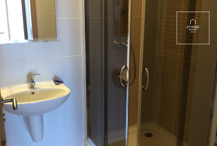Danube-side three-bedroom apartment for rent Budapest XIII. district, Marinapart