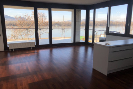 Danube-side three-bedroom apartment for rent Budapest XIII. district, Marinapart