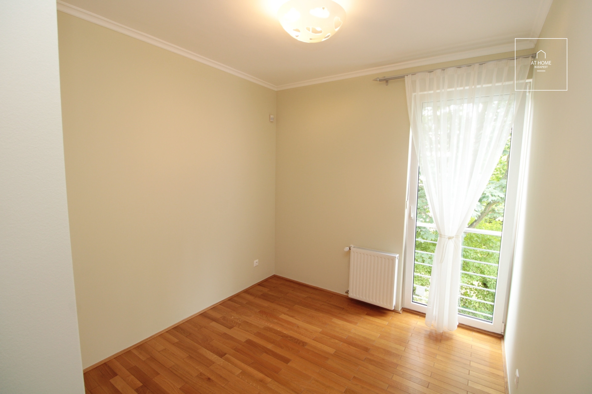 Two-bedroom apartment for rent Budapest II. district, Zöldmál