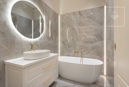 Exclusive, Renovated Apartment for Sale in the Heart of Terézváros, Near St. Stephen’s Basilica