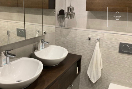 Renewed apartment is for rent in Budapest II. district