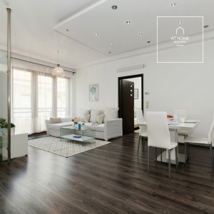 One-bedroom apartment with a balcony in District VI, Terézváros