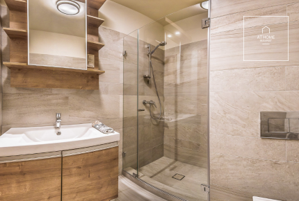 Premium 45 sqm 1-bedroom apartment in District VI, Terézváros
