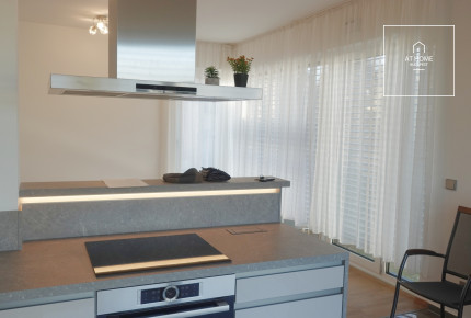 Two bedroom luxury apartment for rent in the heart of Németvölgy.