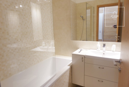 Two bedroom luxury apartment for rent in the heart of Németvölgy.