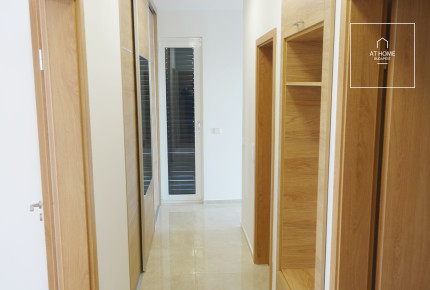 Two bedroom luxury apartment for rent in the heart of Németvölgy.
