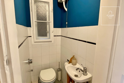Sunny 105 sqm two-bedroom apartment in District II, Víziváros