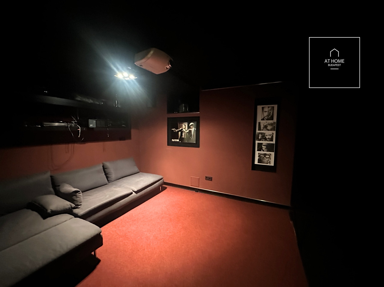 Three-storey 500 sqm family house in District III, Testvérhegy