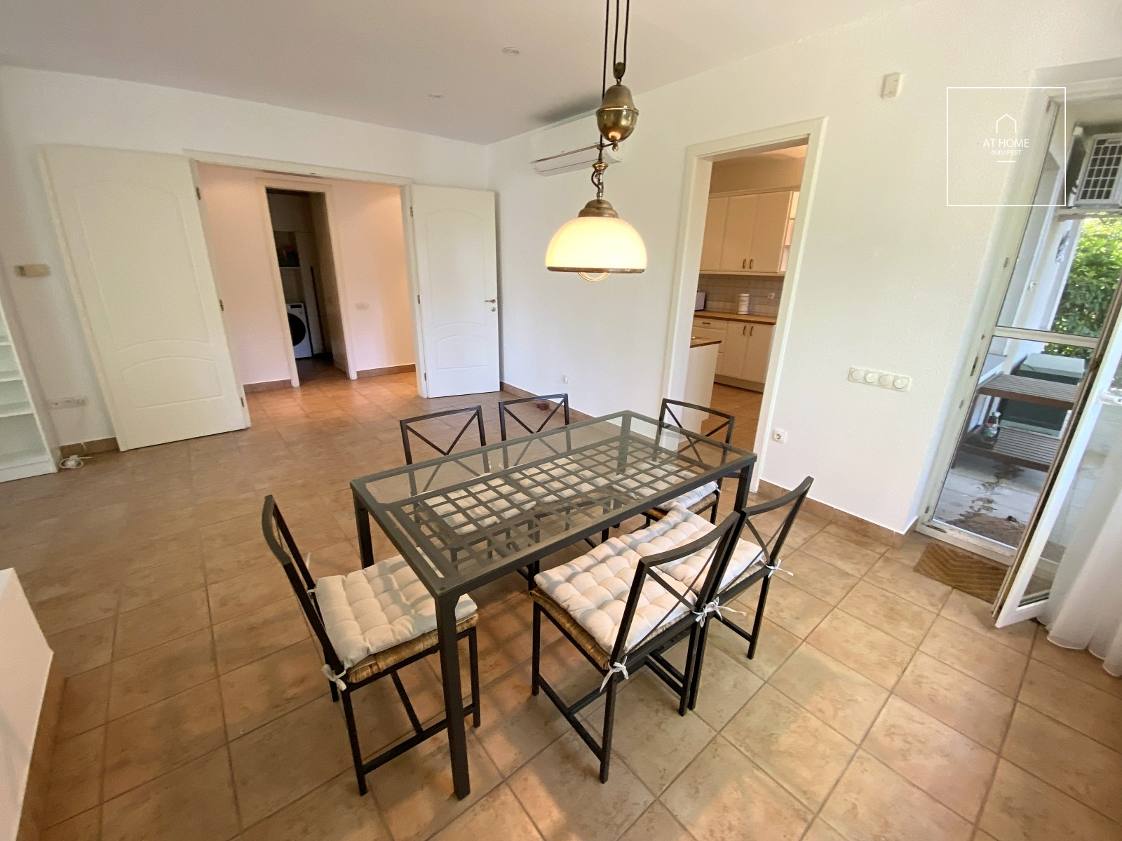 3 bedroom apartment with huge terrace and garden connecton for rent Budapest II. district, Szépilona
