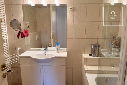 3 bedroom apartment with huge terrace and garden connecton for rent Budapest II. district, Szépilona