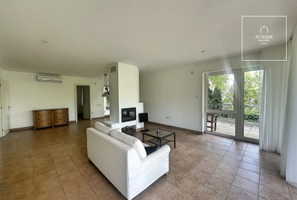 3 bedroom apartment with huge terrace and garden connecton for rent Budapest II. district, Szépilona