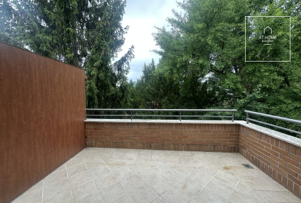 Káprázatos panorámás lakás kiadó Törökvészen