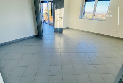 Four-bedroom, panoramic apartment available for rent in Budapest, 2nd district, Rózsadomb