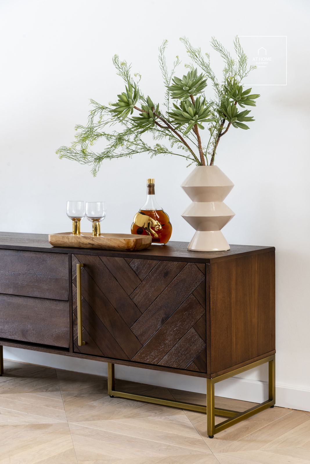 Premium Apartment for Sale in Downtown Budapest