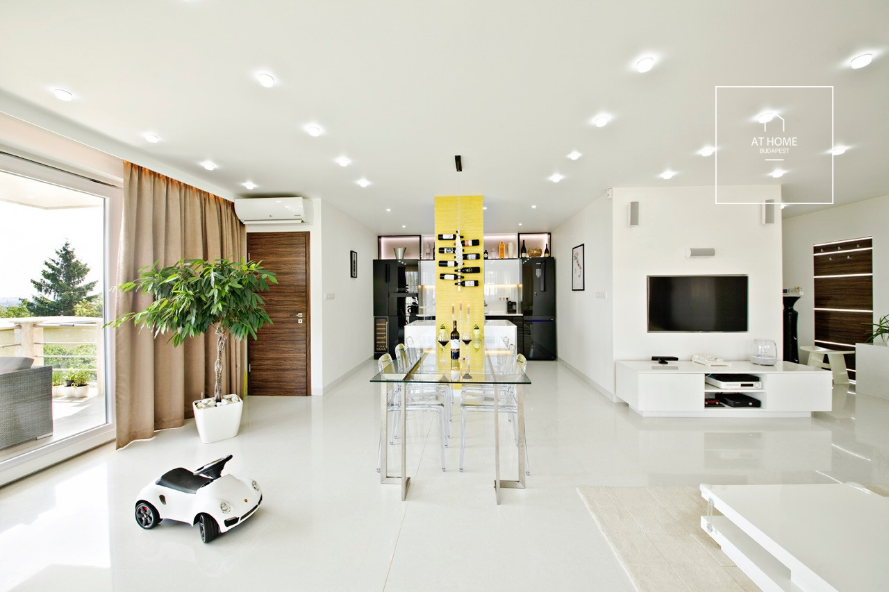 Modern two bedroom apartment for rent in Budapest II. district Zöldmál