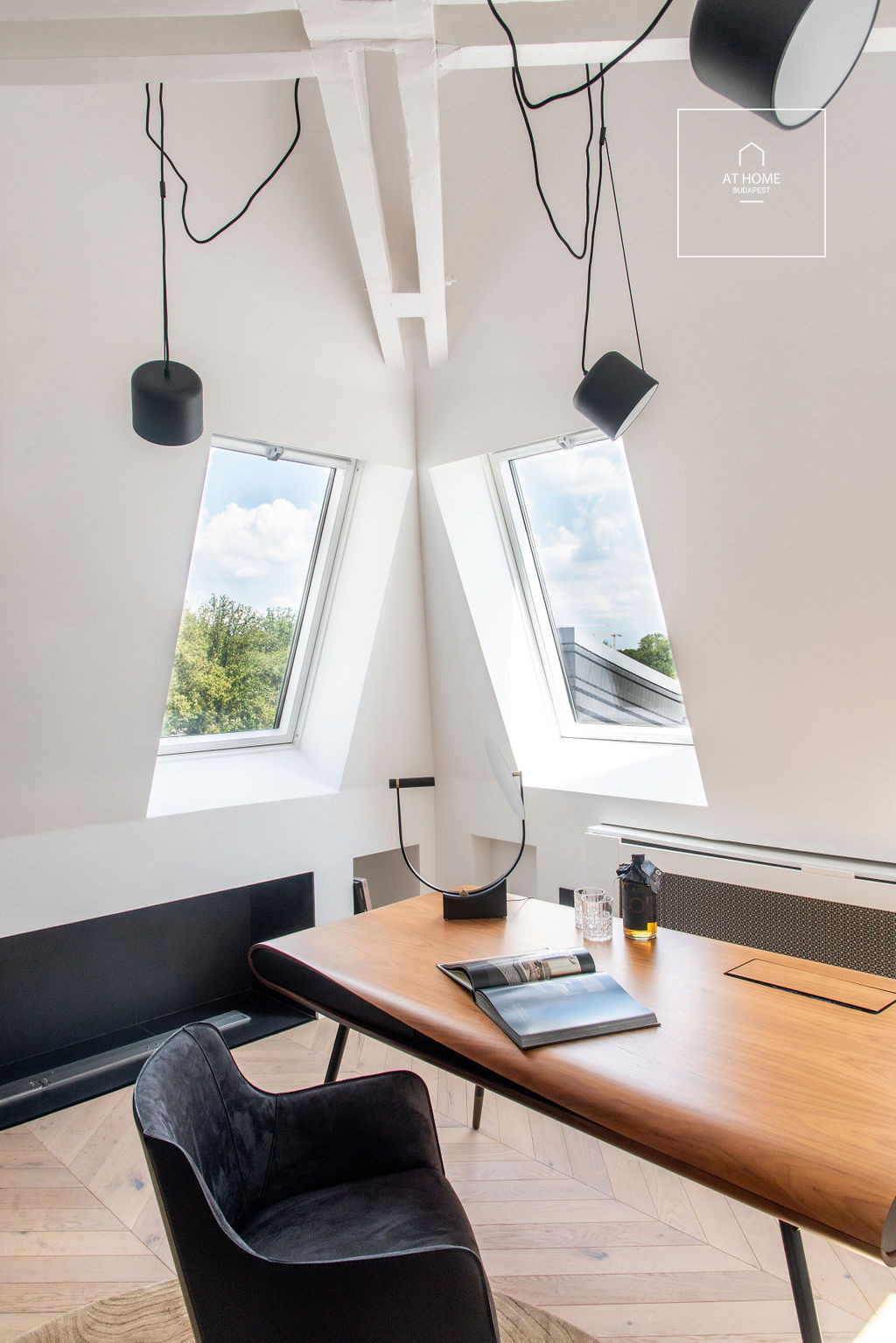 Elegant apartment for sale in Budapest, 6th district near Városliget (City Park)