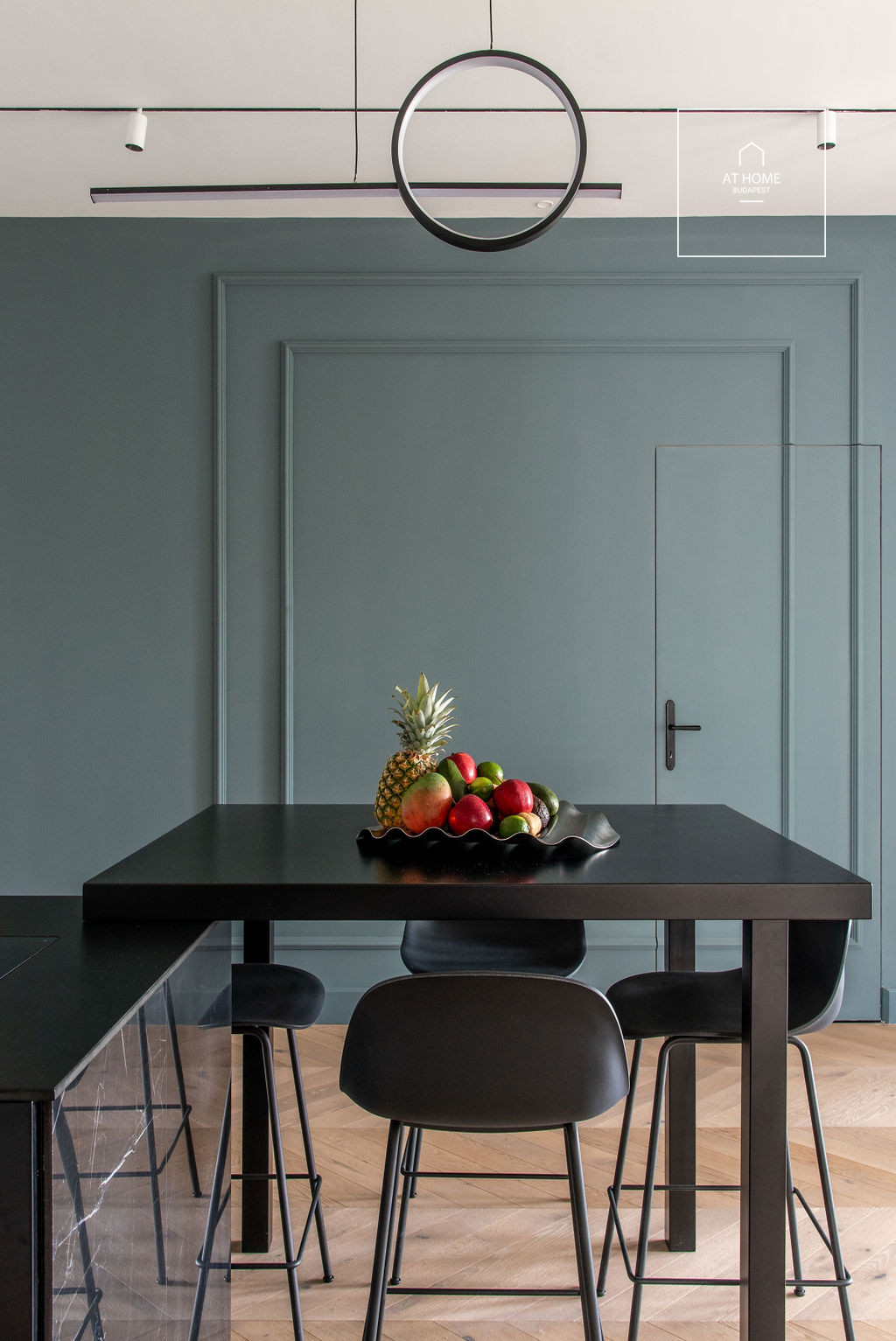 Elegant apartment for sale in Budapest, 6th district near Városliget (City Park)