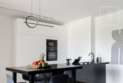 Elegant apartment for sale in Budapest, 6th district near Városliget (City Park)