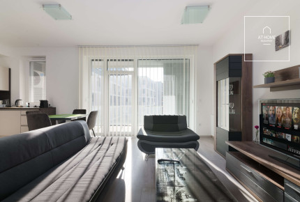 Two-bedroom premium apartment available for rent in Budapest, 11th district, Budapart.