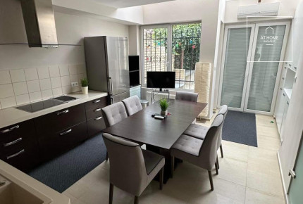 Cozy row house for rent in the 2nd district Budapest, Szemlőhegy