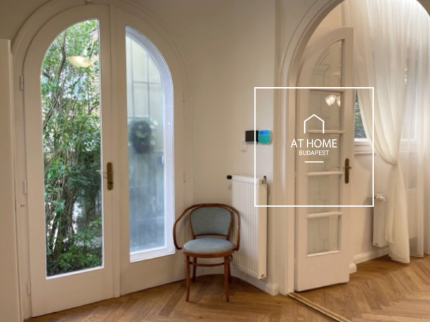 Exclusive semi-detached house for rent Budapest II. district, Pasarét