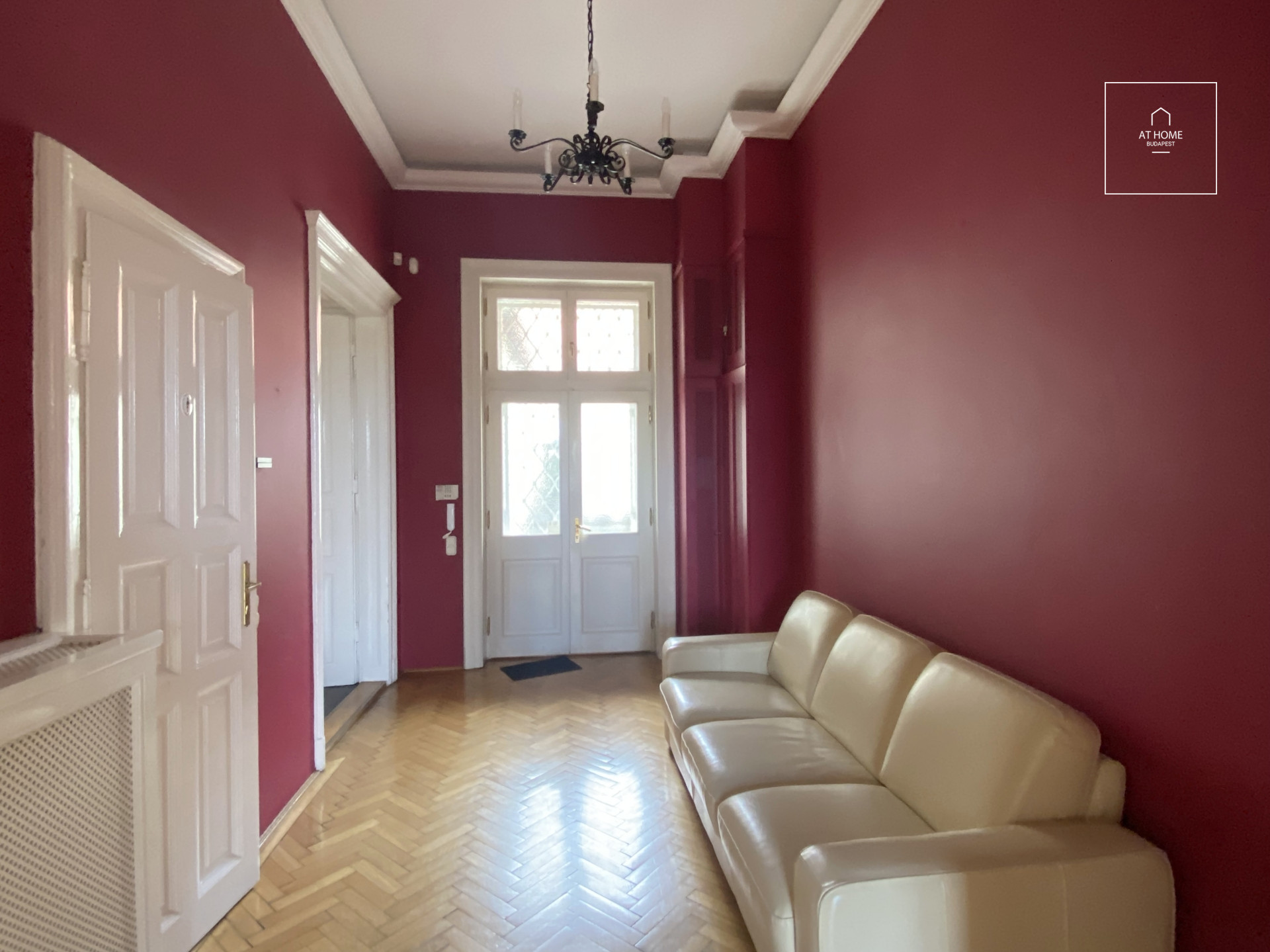 Sunny apartment for rent, also suitable for an office, Budapest VI. district Diplomatic Quarter