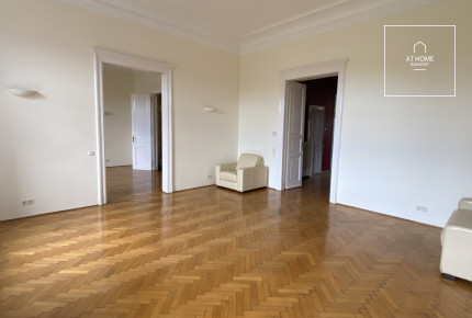 Sunny apartment for rent, also suitable for an office, Budapest VI. district Diplomatic Quarter