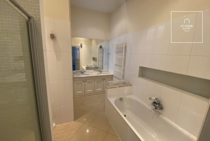 Sunny apartment for rent, also suitable for an office, Budapest VI. district Diplomatic Quarter