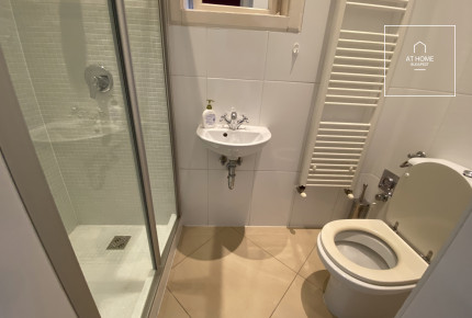 Sunny apartment for rent, also suitable for an office, Budapest VI. district Diplomatic Quarter