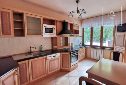 Family house for rent Budapest II. district, Hűvösvölgy
