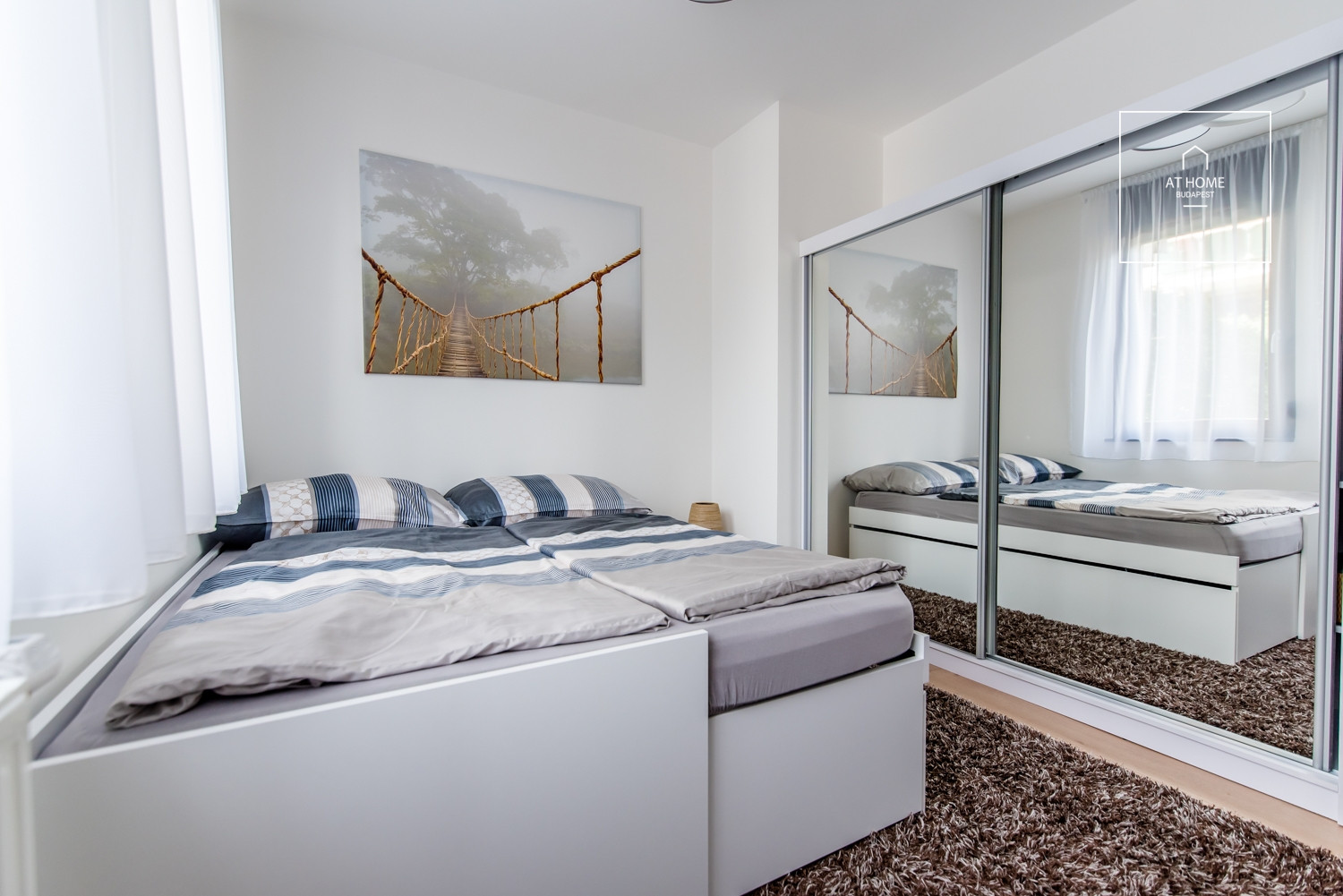 Panoramic apartment with huge terrace in Budapest, 13th district, Marina shore