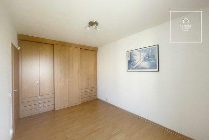 A charming apartment with a balcony for sale in District 1 of Budapest, near the Castle