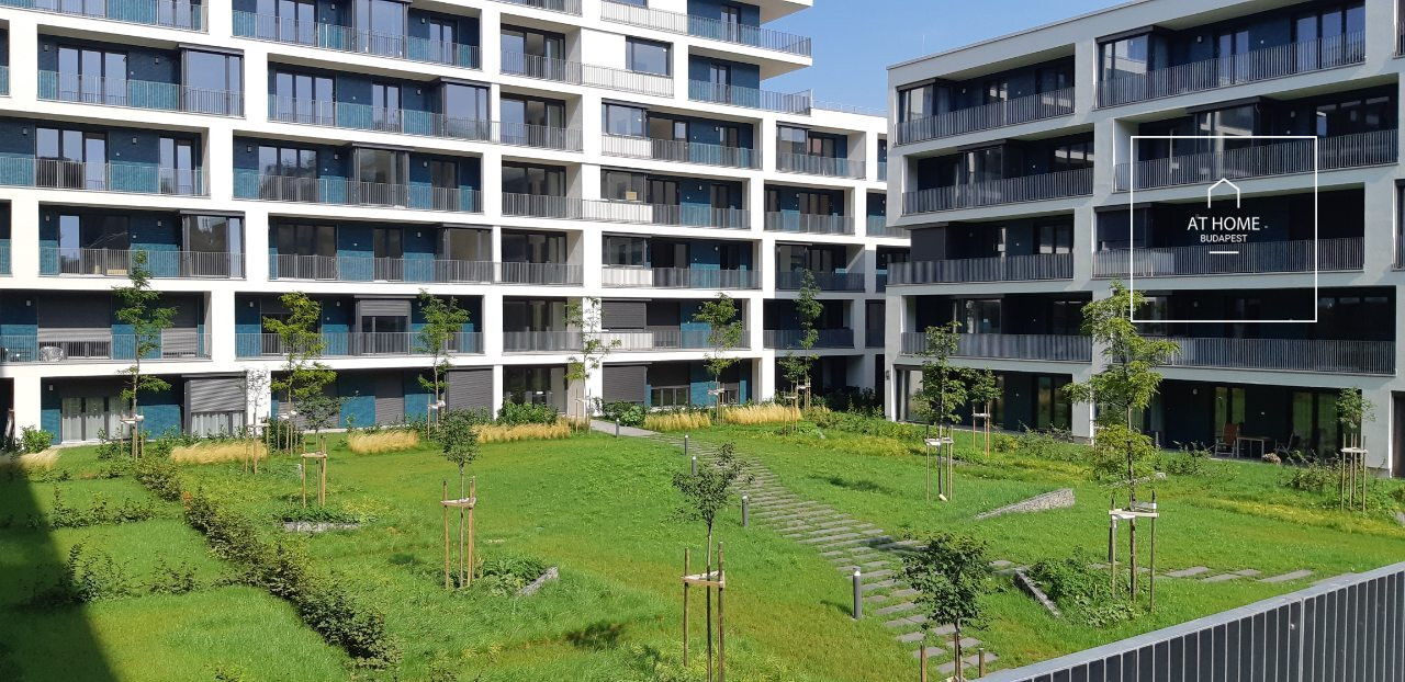 Modern, Bright Apartment for Rent in Újlipótváros with Concierge Service