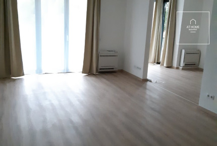 Modern, Bright Apartment for Rent in Újlipótváros with Concierge Service