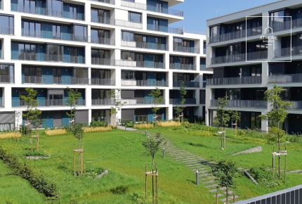 Modern, Bright Apartment for Rent in Újlipótváros with Concierge Service