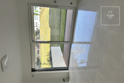 3 bedroom apartment with huge privat garden for rent Budapest XII. district