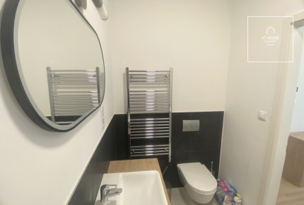 Ground floor studio apartment with private garden in District II, Rózsadomb, Budapest