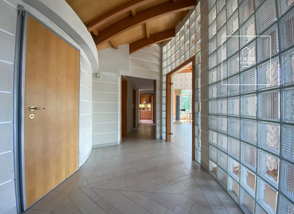 4-bedroom apartment for rent in district II., Budapest