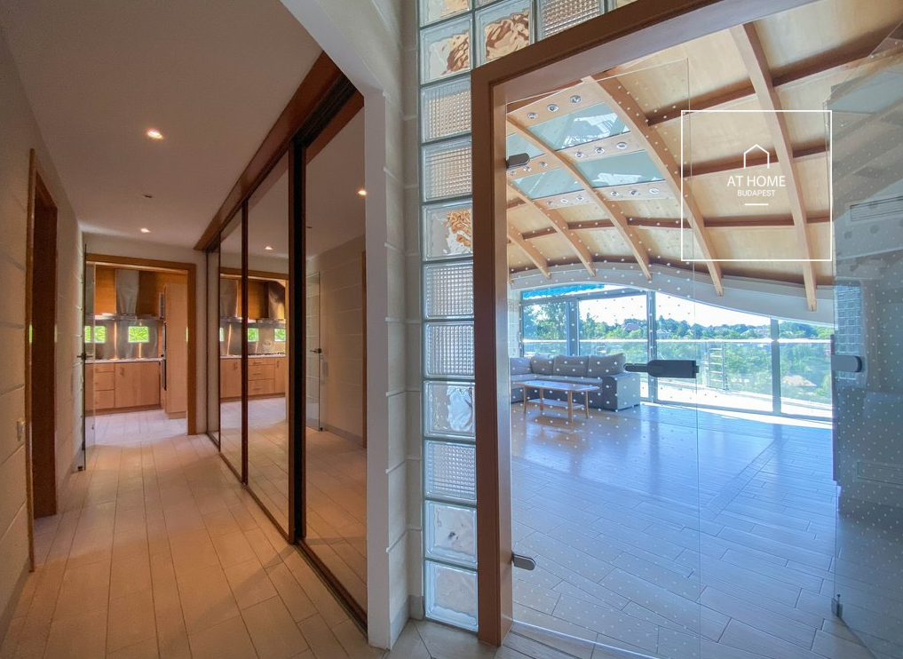 4-bedroom apartment for rent in district II., Budapest