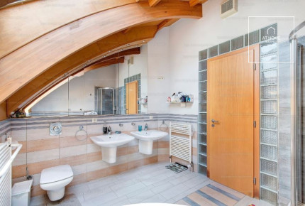 4-bedroom apartment for rent in district II., Budapest