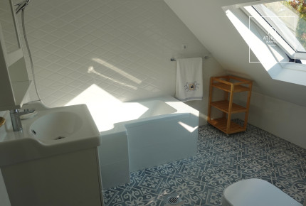 Refurbished 4-bedroom apartment for rent in the XII. district
