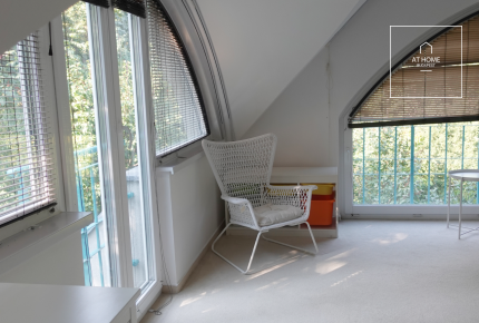 Refurbished 4-bedroom apartment for rent in the XII. district