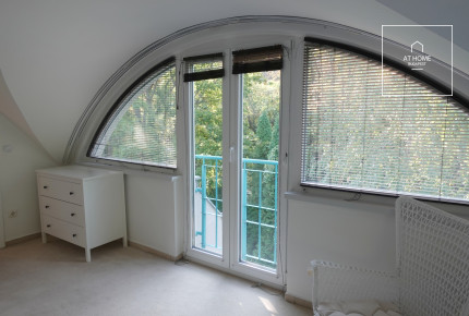 Refurbished 4-bedroom apartment for rent in the XII. district