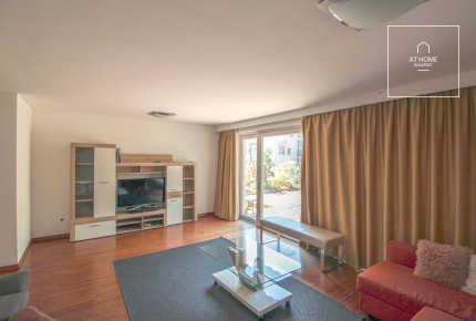 Gyönyörű Önálló családi ház kiadó Budapest II. kerület, Rózsadomb